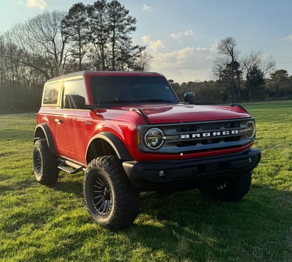 2 inch Lifted 2024 Ford Bronco 4WD