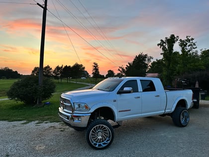7.5 Inch Lifted 2016 Ram 2500 4WD