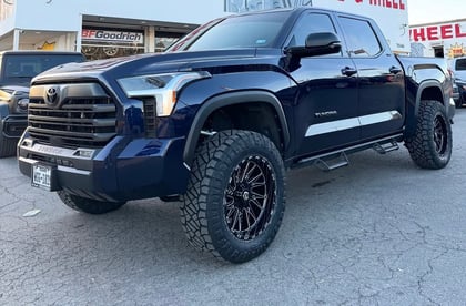 3.5 Inch Lifted 2025 Toyota Tundra 4WD
