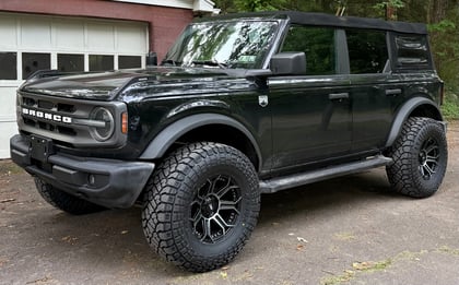 2 inch Lifted 2021 Ford Bronco 4WD