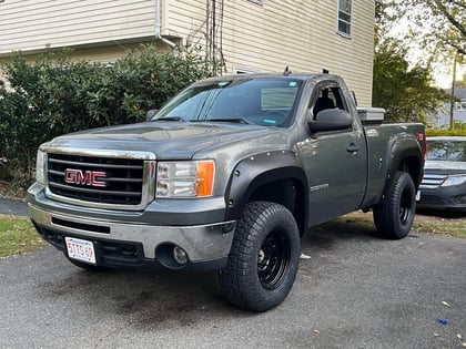 2.5 inch Lifted 2011 GMC Sierra 1500 4WD