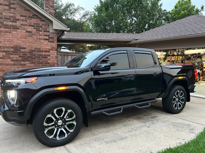2 inch Lifted 2023 GMC Canyon 4WD