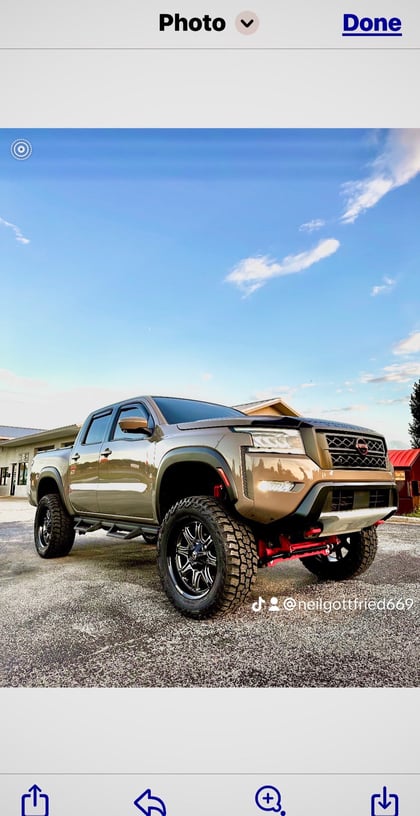 6 Inch Lifted 2023 Nissan Frontier