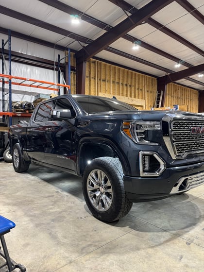 3.5 Inch Lifted 2020 GMC Sierra 1500 Denali 4WD