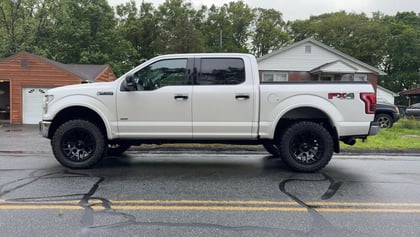 3 Inch Lifted 2016 Ford F-150 4WD