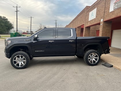 6 Inch Lifted 2023 GMC Sierra 1500 Denali
