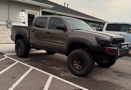 3.5 Inch Lifted 2014 Toyota Tacoma 4WD