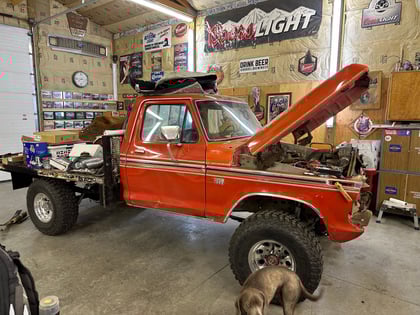 4 Inch Lifted 1978 Ford F-350