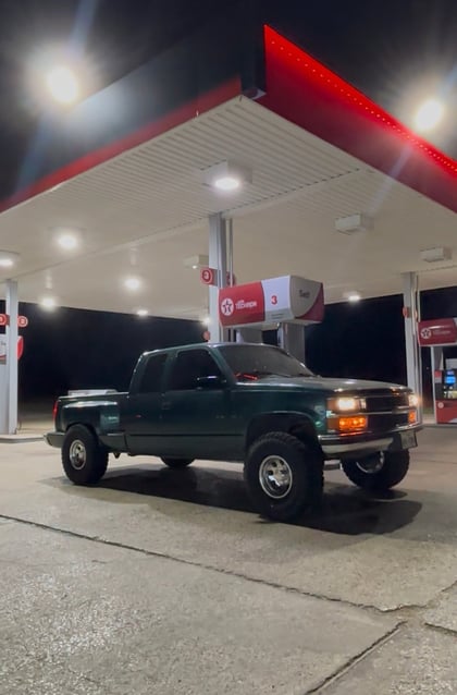 6 Inch Lifted 1996 Chevy C1500 RWD