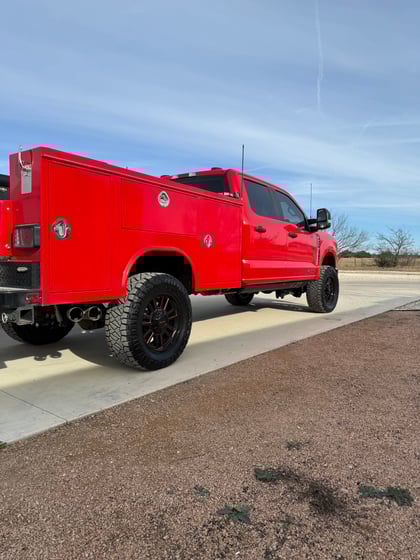 3 Inch Lifted 2025 Ford F-250 Super Duty 4WD