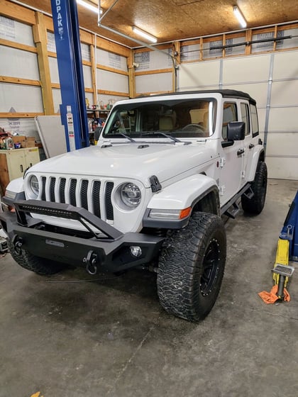 2.5 inch Lifted 2018 Jeep Wrangler Unlimited Sahara 4WD