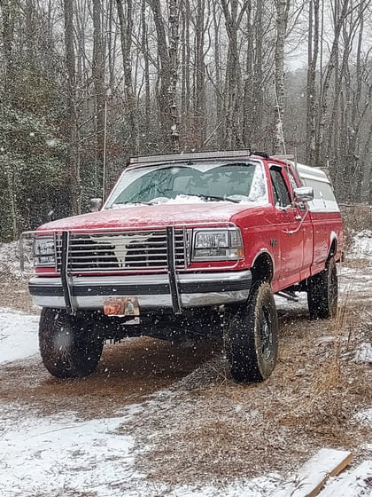 4 Inch Lifted 1992 Ford F-250 4WD