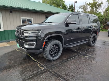 3 Inch Lifted 2022 Jeep Wagoneer