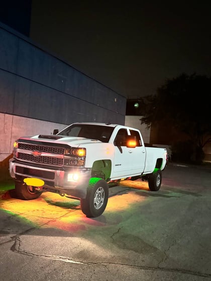 7.5 Inch Lifted 2019 Chevy Silverado 2500 HD 4WD