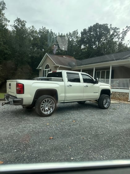 5 Inch Lifted 2014 GMC Sierra 1500 4WD