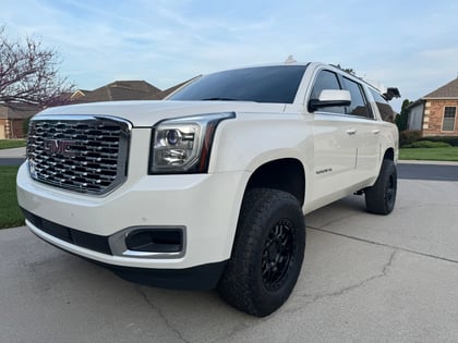 3.5 Inch Lifted 2015 GMC Yukon XL 4WD