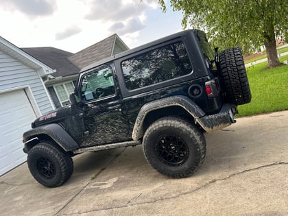 2.5 inch Lifted 2022 Jeep Wrangler 4WD