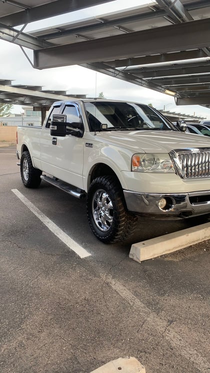 2.5 inch Lifted 2007 Ford F-150 4WD