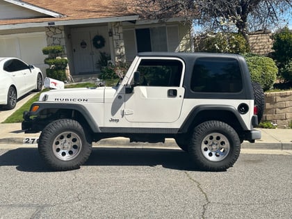 2.5 inch Lifted 2006 Jeep Wrangler Rubicon 4WD