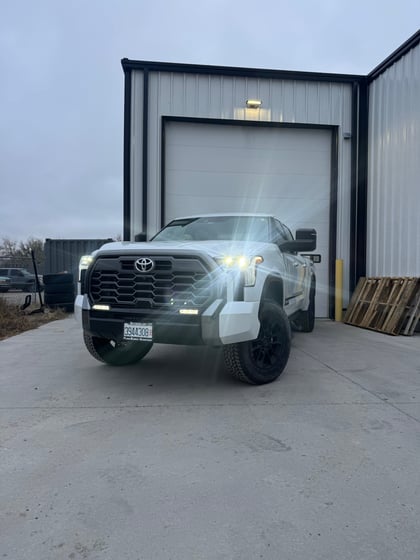 3.5 Inch Lifted 2025 Toyota Tundra 4WD