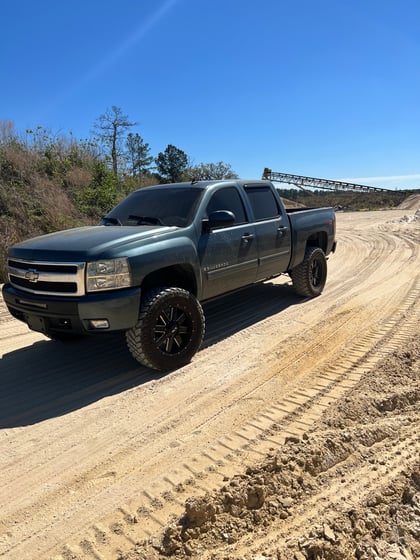 6 Inch Lifted 2009 Chevy Silverado 1500 4WD