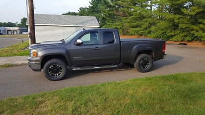 2.5 inch Lifted 2010 GMC Sierra 1500 4WD