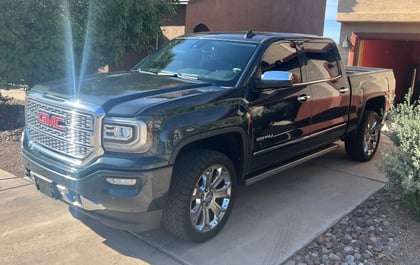 2017 GMC Sierra 1500 Denali 4WD