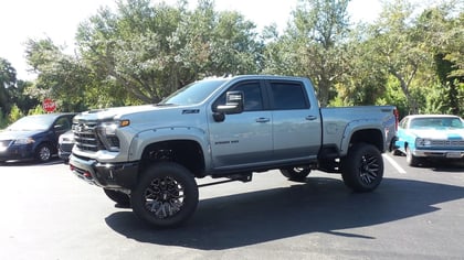 5 Inch Lifted 2025 Chevy Silverado 2500 HD 4WD