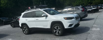 2 inch Lifted 2019 Jeep Cherokee 4WD