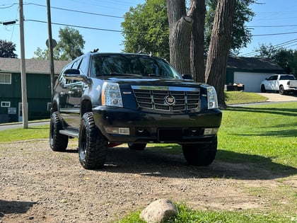3.5 Inch Lifted 2012 Cadillac Escalade AWD