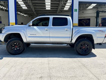 4 Inch Lifted 2007 Toyota Tacoma RWD