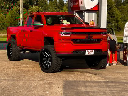 7 Inch Lifted 2017 Chevy Silverado 1500 4WD
