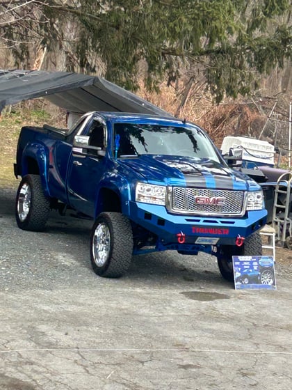 7.5 Inch Lifted 2009 GMC Sierra 1500 4WD