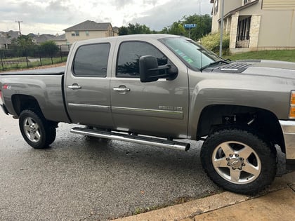 3.5 Inch Lifted 2014 Chevy Silverado 2500 HD 4WD