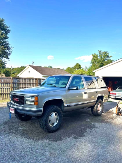 3 Inch Lifted 1999 GMC Yukon