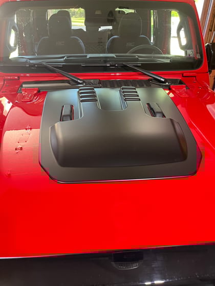 1 inch Lifted 2025 Jeep Gladiator 4WD