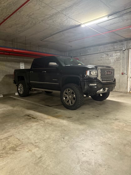 7 Inch Lifted 2018 GMC Sierra 1500 Denali 4WD