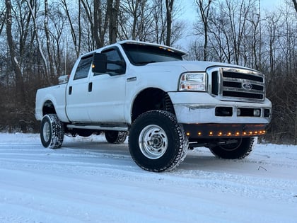 4.5 Inch Lifted 2006 Ford F-250 Super Duty 4WD