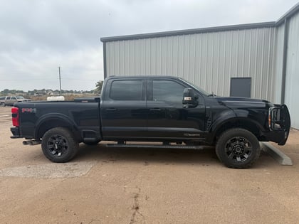 1.5 inch Lifted 2023 Ford F-350 Super Duty 4WD