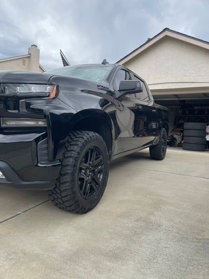 2 inch Lifted 2022 Chevy Silverado 1500 LTD 4WD
