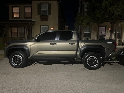 7.5 Inch Lifted 2025 Toyota Tacoma 4WD