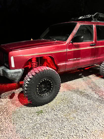 4.5 Inch Lifted 1999 Jeep Cherokee 4WD