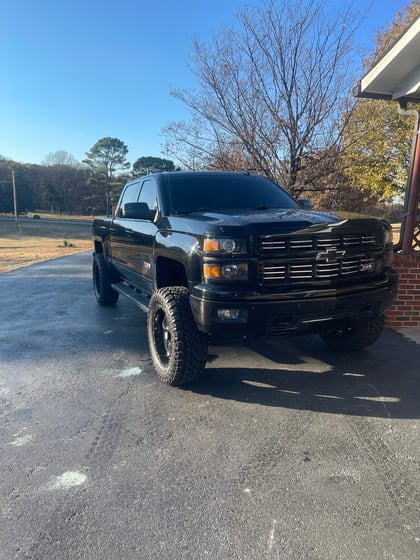 7 Inch Lifted 2015 Chevy Silverado 1500 4WD