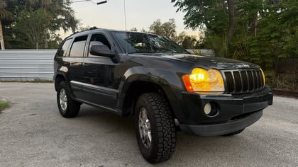 2 inch Lifted 2005 Jeep Grand Cherokee RWD