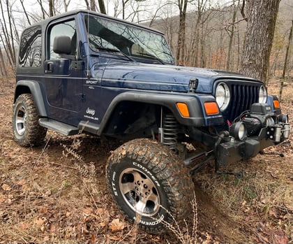 2.5 inch Lifted 2003 Jeep Wrangler 4WD