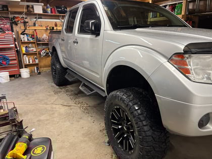 6 Inch Lifted 2018 Nissan Frontier 4WD