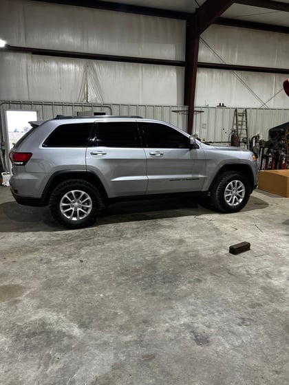 2 inch Lifted 2021 Jeep Grand Cherokee AWD