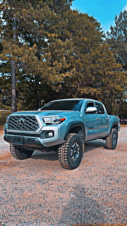 3.5 Inch Lifted 2021 Toyota Tacoma