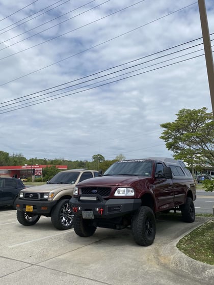 5 Inch Lifted 1998 Ford F-150 4WD