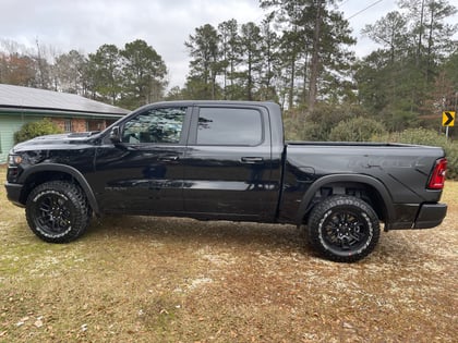 2025 Ram 1500 4WD